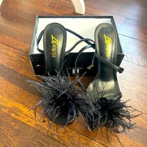 Like New! Feathered Heels